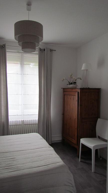 Gite Histoire De Maison Arras Room photo